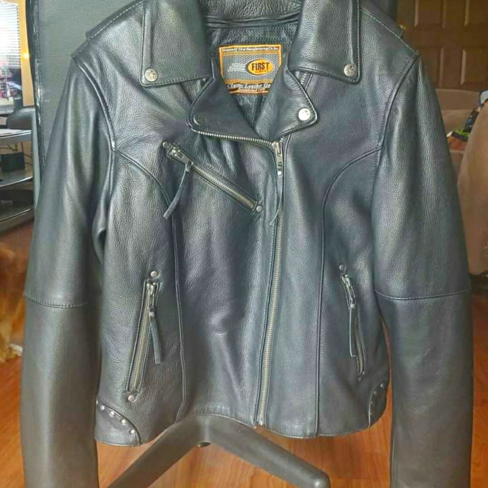 Genuine Leather Women's Motorcycle Jacket